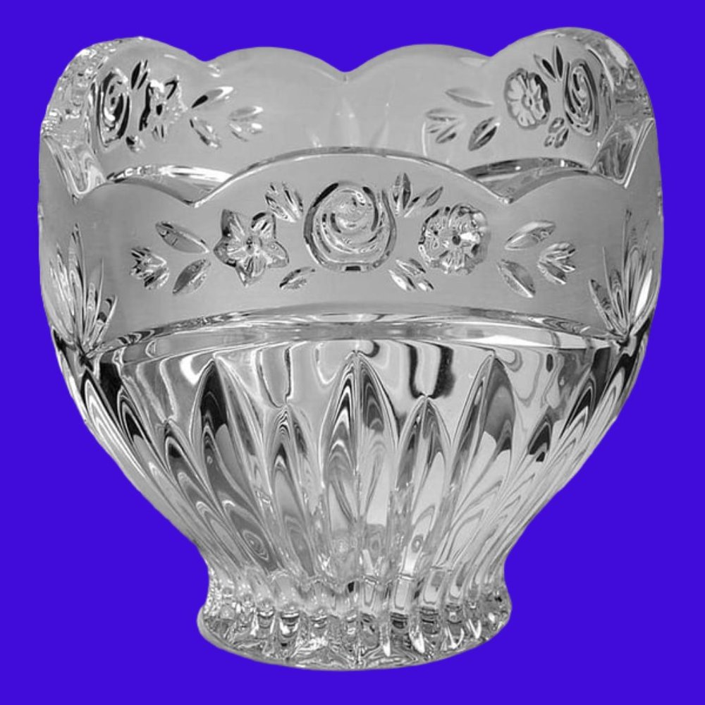 Vintage Oneida Southern Garden Crystal Potpourri Dish